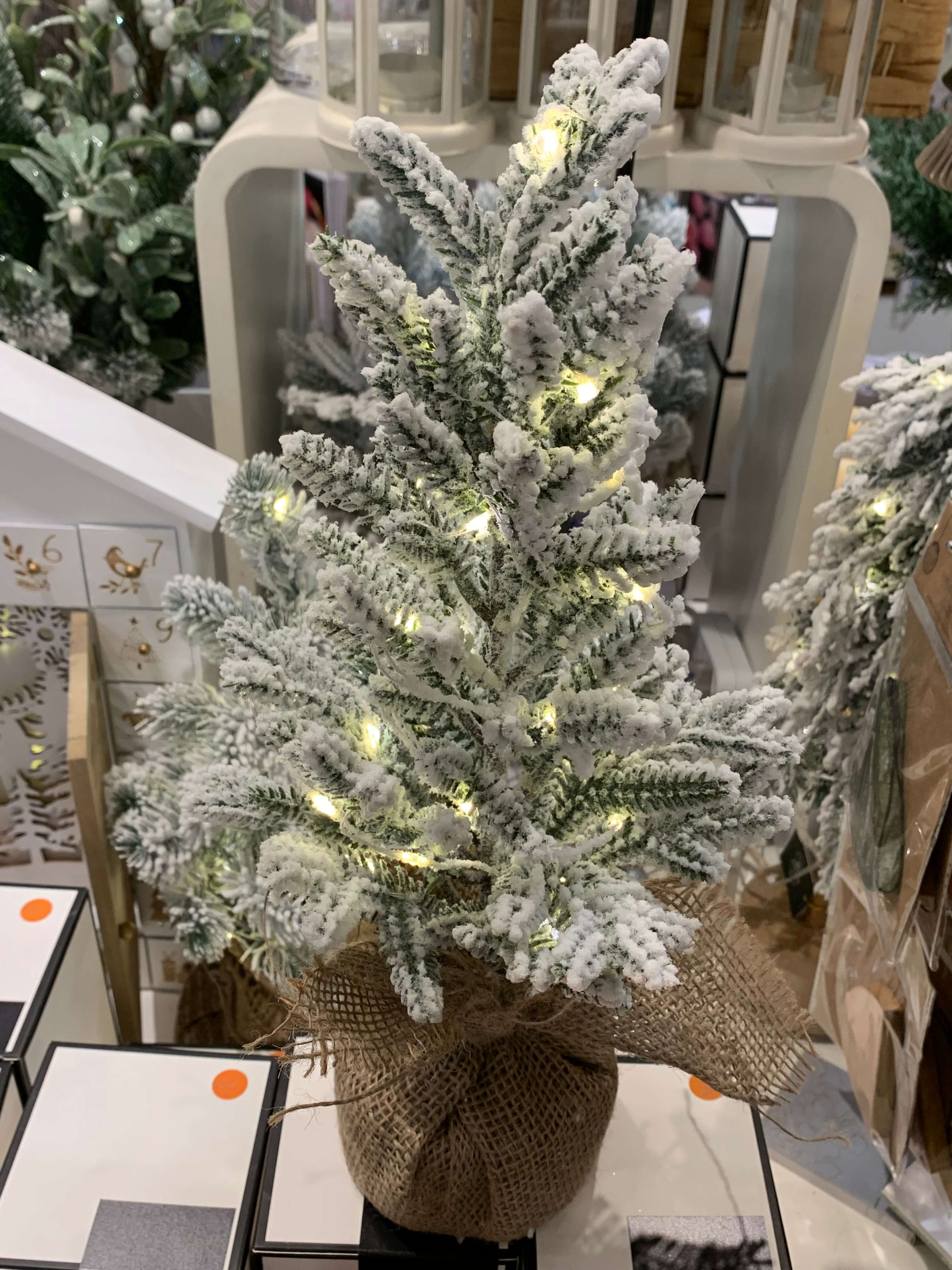 Christmas Tree LED Frosted Pine